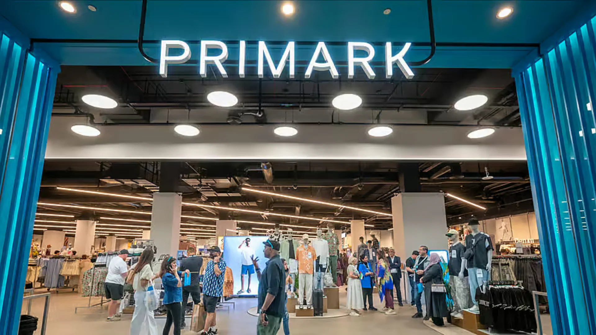 Primark in der Mall of the Emirates: Dritter Dubai‑Store | Die Geissens Real Estate | Luxus Immobilien mit Carmen und Robert Geiss – Die Geissens in Dubai